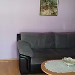 شقة Katica *